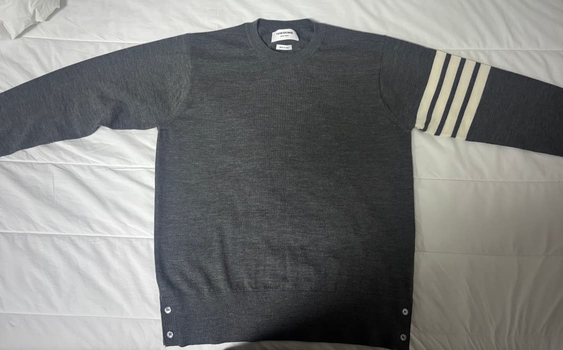 톰브라운 메리노울 니트 2사이즈 상품이미지1