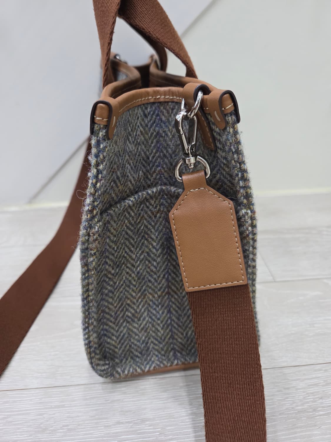 빈폴  해리스 트위드토트백 상품이미지3