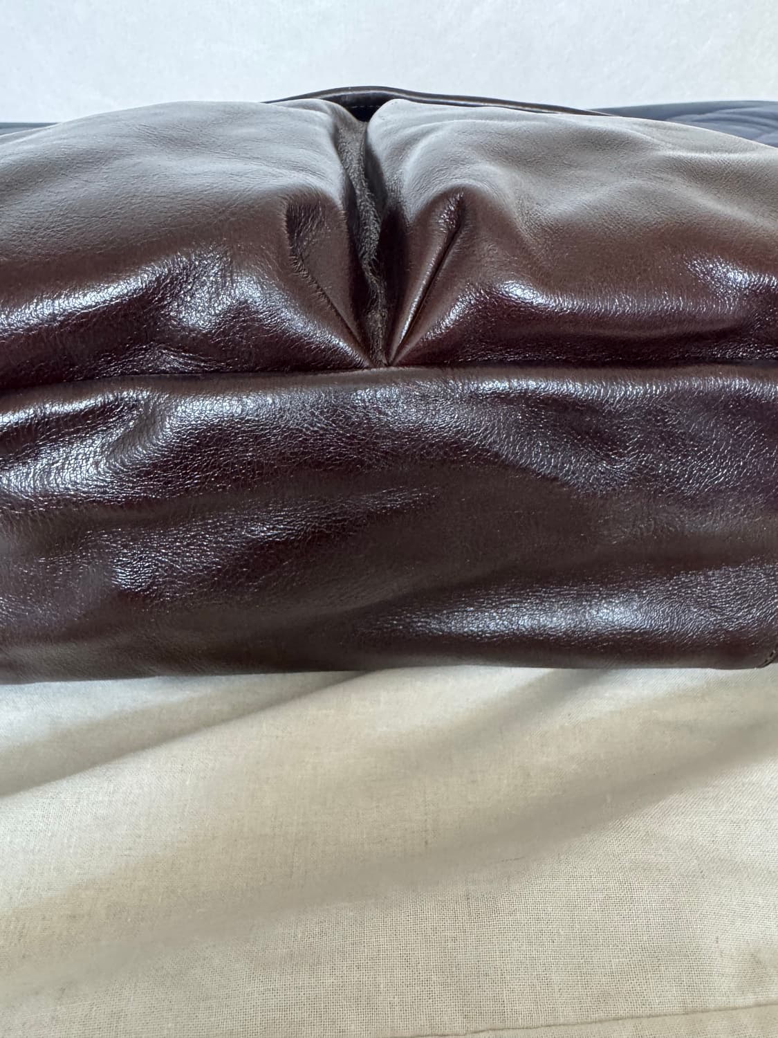 자라 Origins 멀티 포켓 레더 크로스백 새 상품 상품이미지8