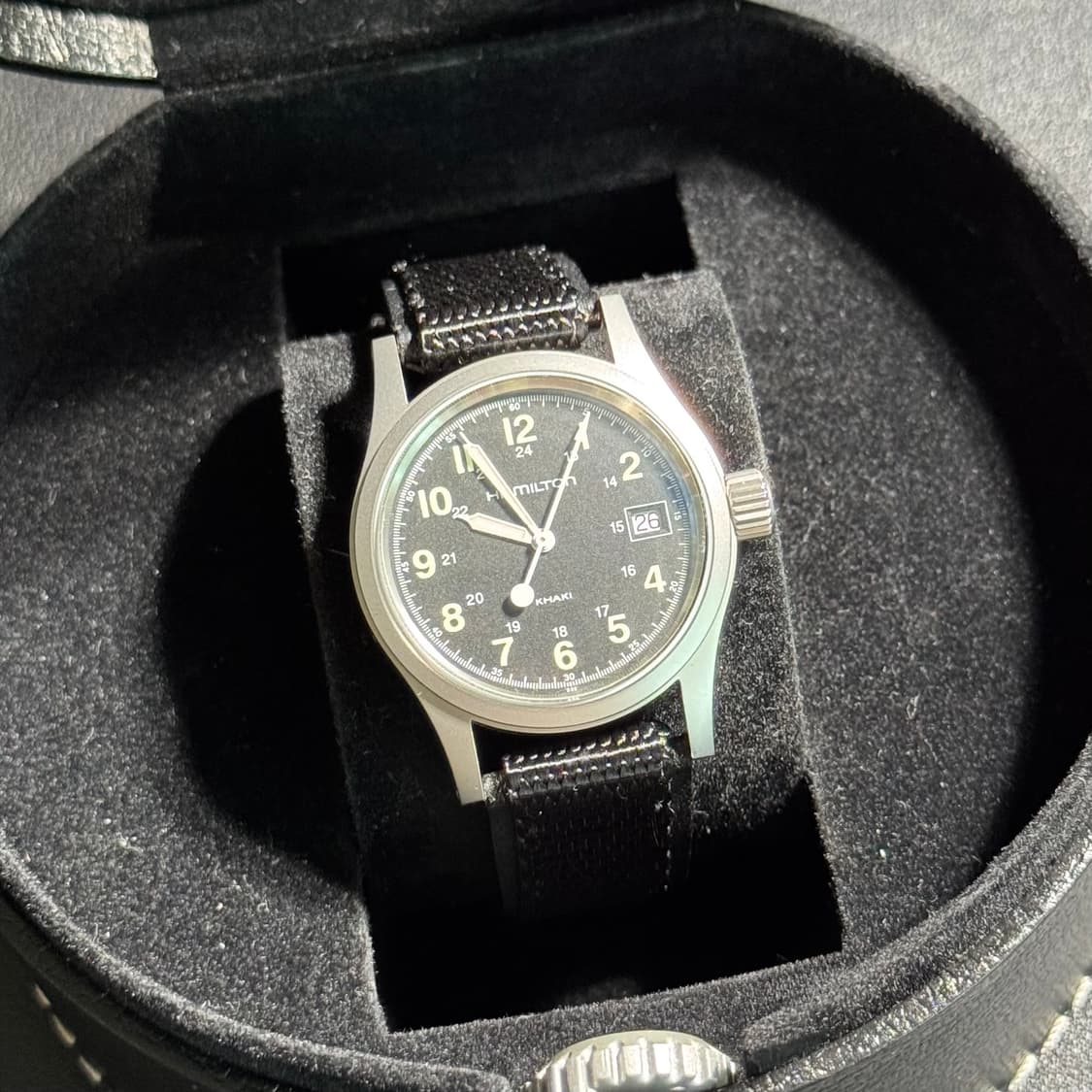 해밀턴 카키필드 쿼츠 33mm H683110 상품이미지2