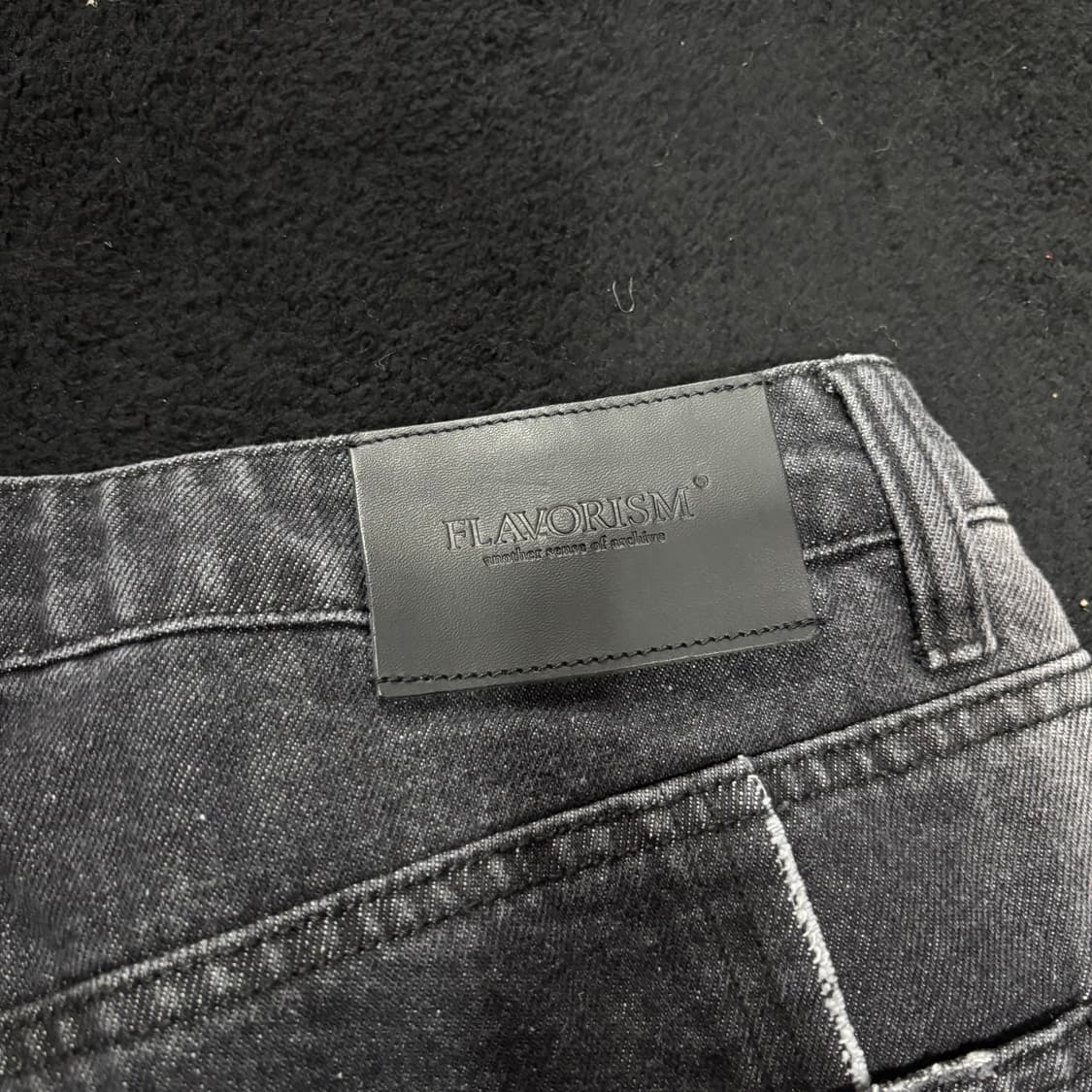 M 플레이버리즘 컷오프 블리치 워시드 데님팬츠 상품이미지3