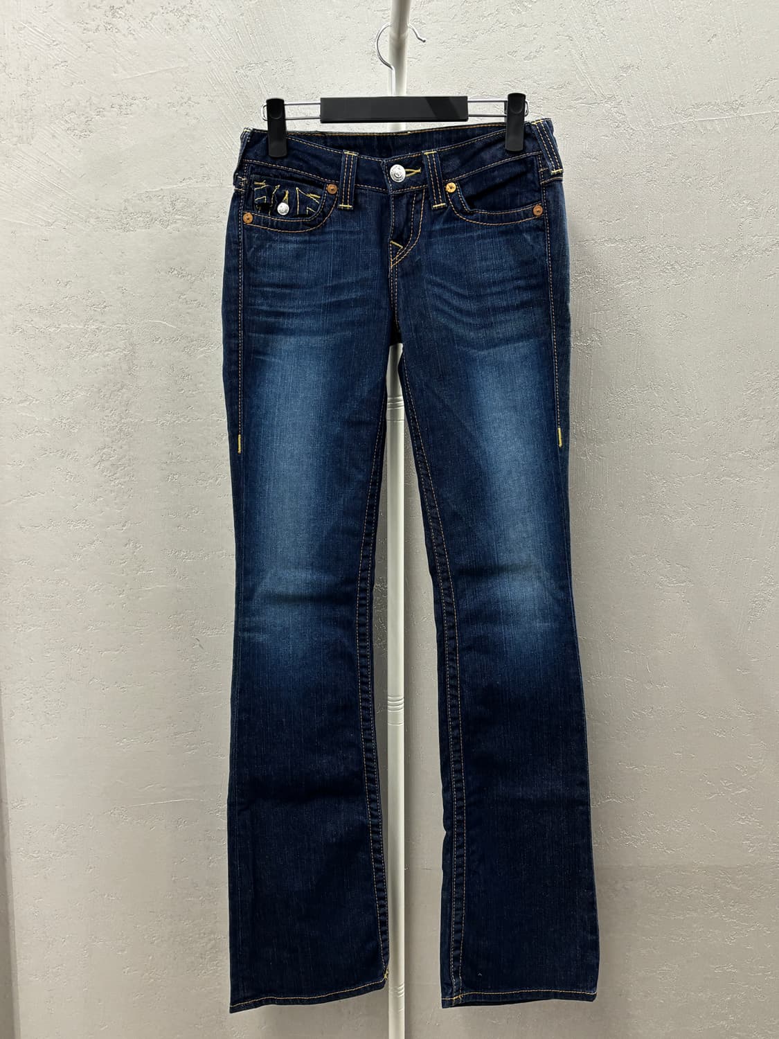 트루릴리전 조이 부츠컷 데님팬츠 26 상품이미지2