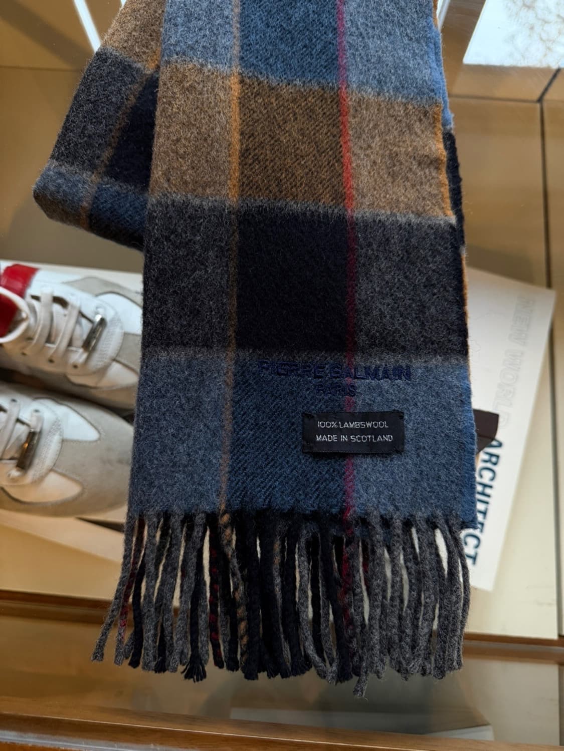 피에르 발망 스코티쉬 머플러 상품이미지4