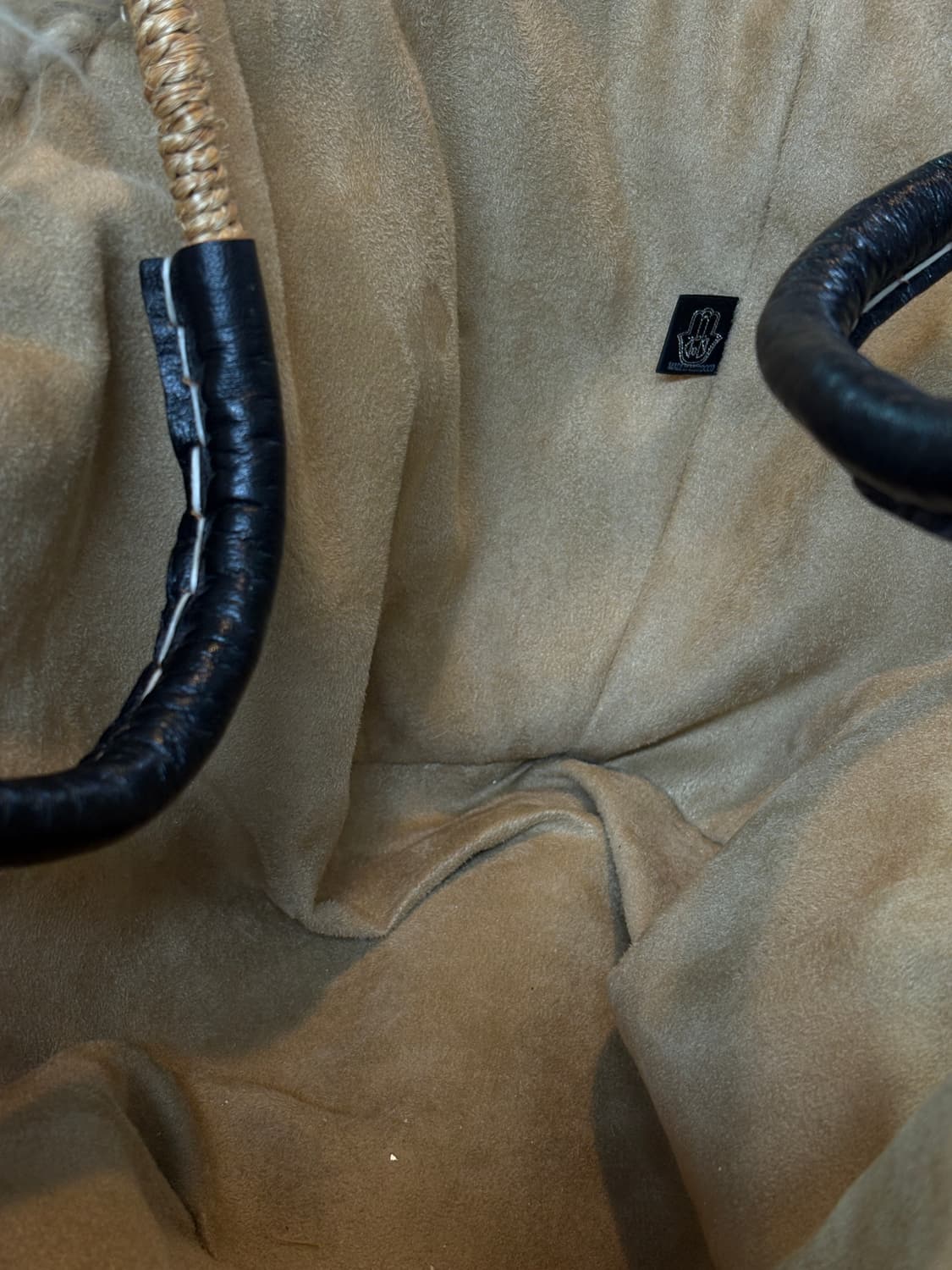 비이커에서 구매한 스마일 fury bag 😃🤎 상품이미지3