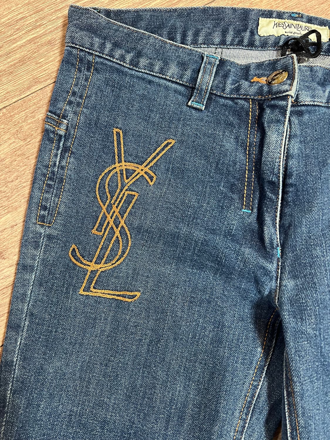 YVES SAINT LAURENT 빈티지 부츠컷 데님팬츠 상품이미지3