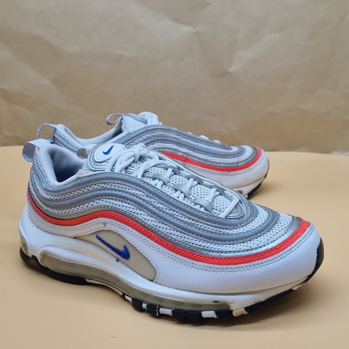 나이키 에어맥스 97 크림슨실버 운동화235  상품이미지1
