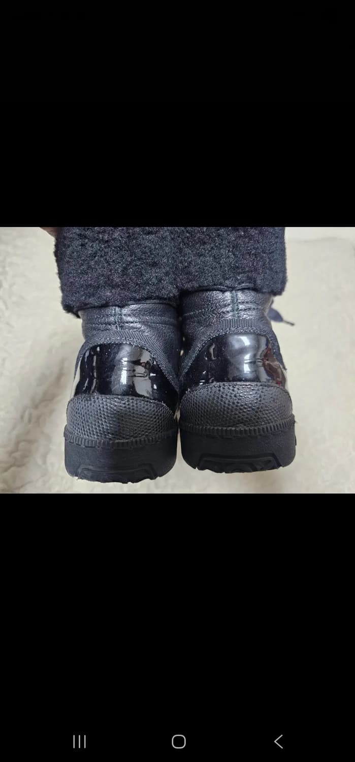 명품 페레가모 겨울용 여성 퍼 스니커즈 230 상품이미지5