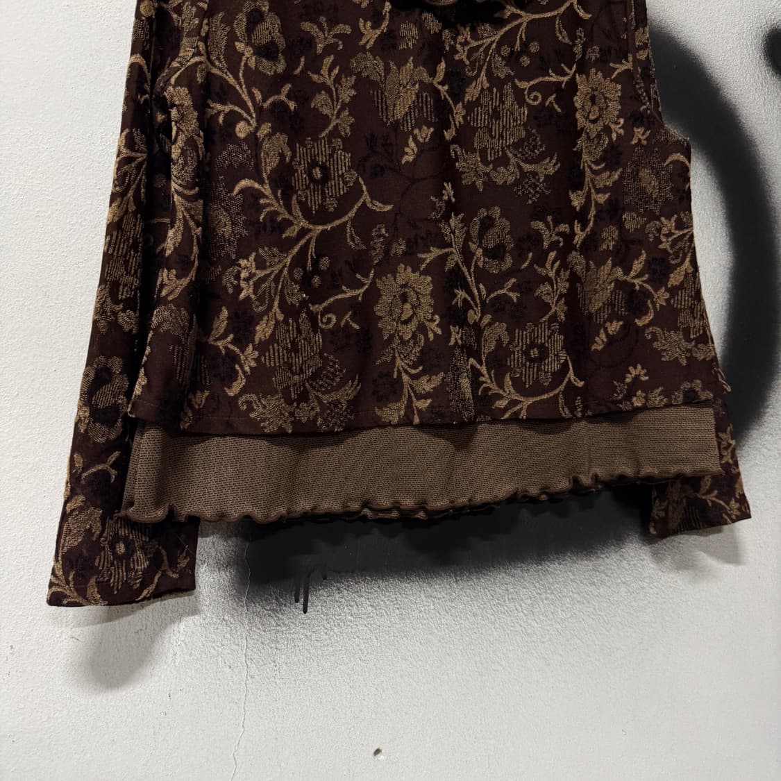 VTG 빈티지 러플 레이어드 투톤 딥브라운 플로럴 자카드 롱슬리브 상품이미지4