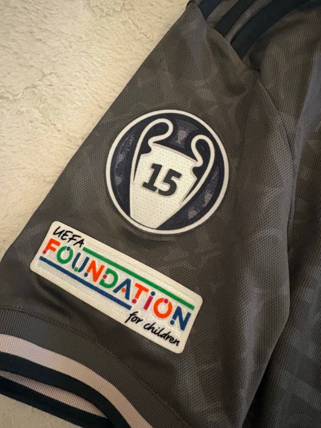 레알 마드리드 24/25 써드 유니폼 M 상품이미지2