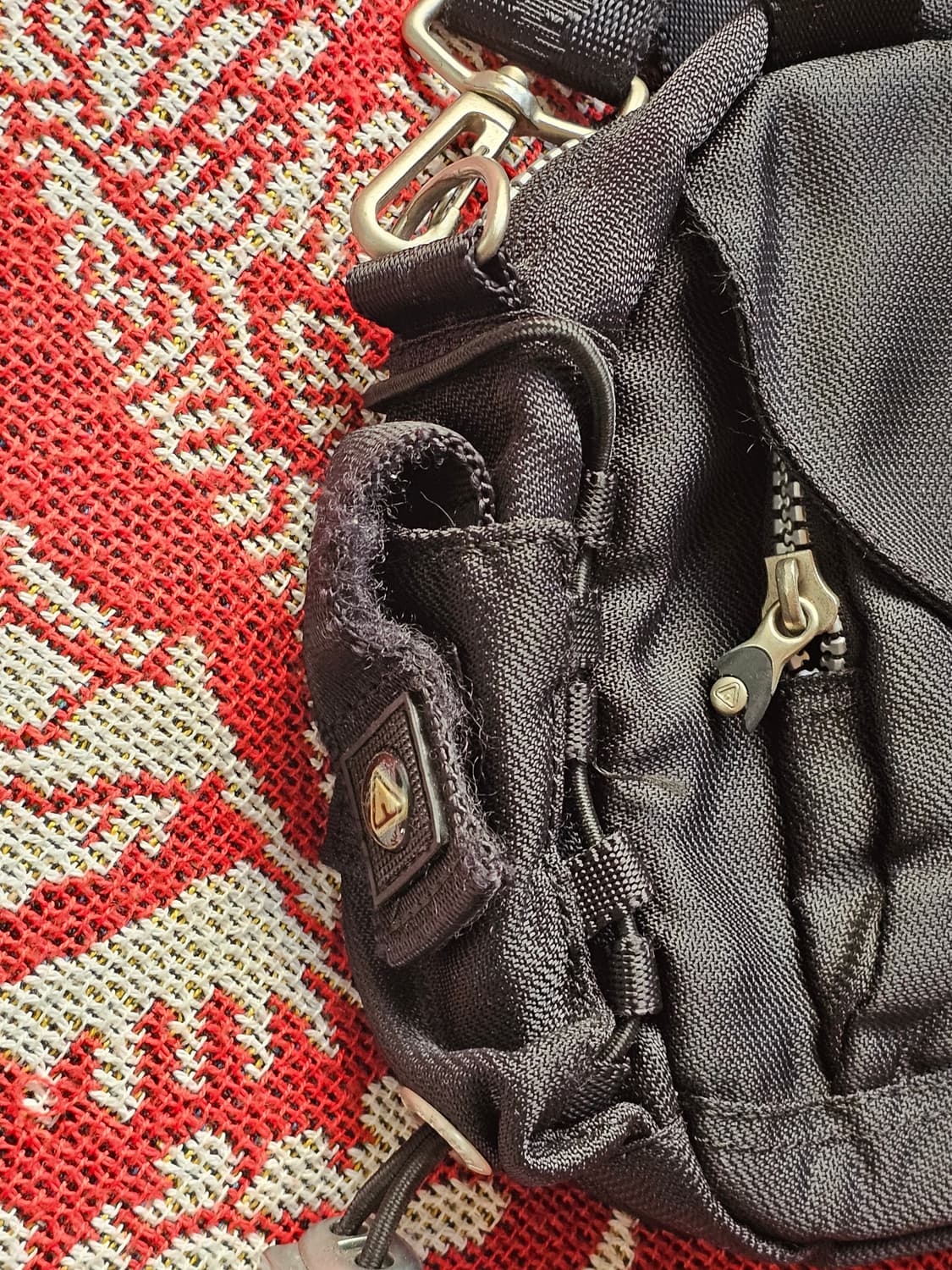 [20년 이상된 희귀 빈티지] Lucas 자수 레트로 데님 백팩  상품이미지7