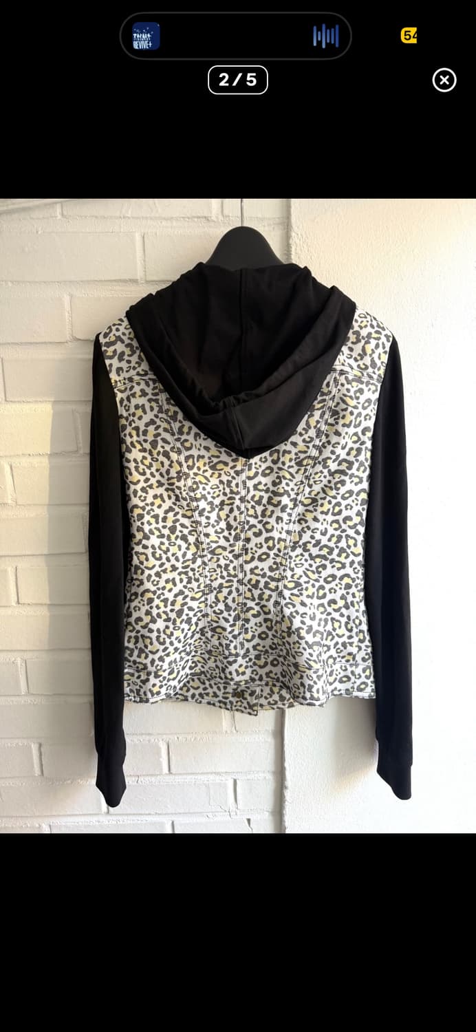 베르사체 레오파드 후드 구해요 상품이미지2