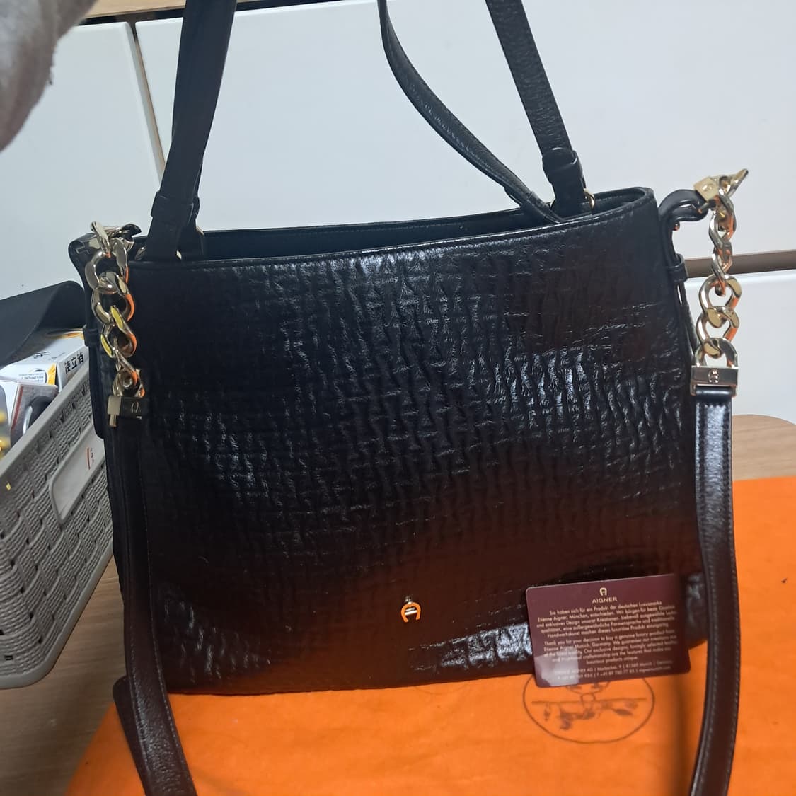 정품 아이그너 블랙 가죽 3way 숄더 크로스백(거의새제품) 상품이미지1