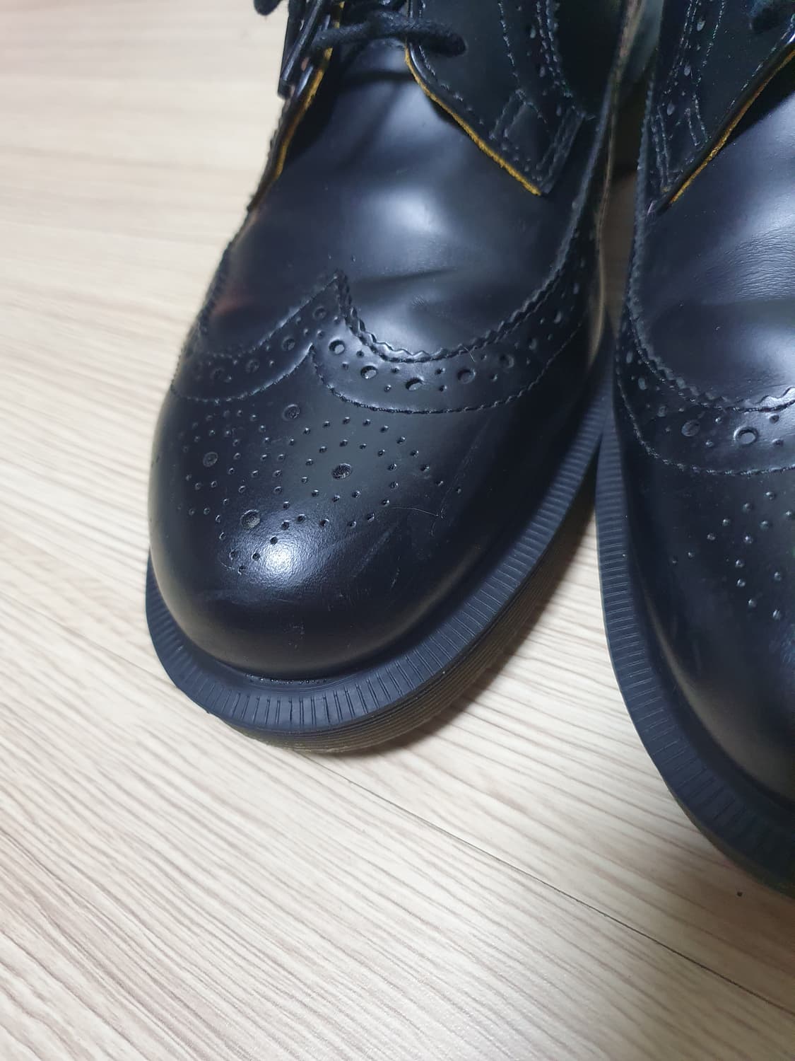 닥터마틴 블랙 윙팁 슈즈 270 상품이미지8