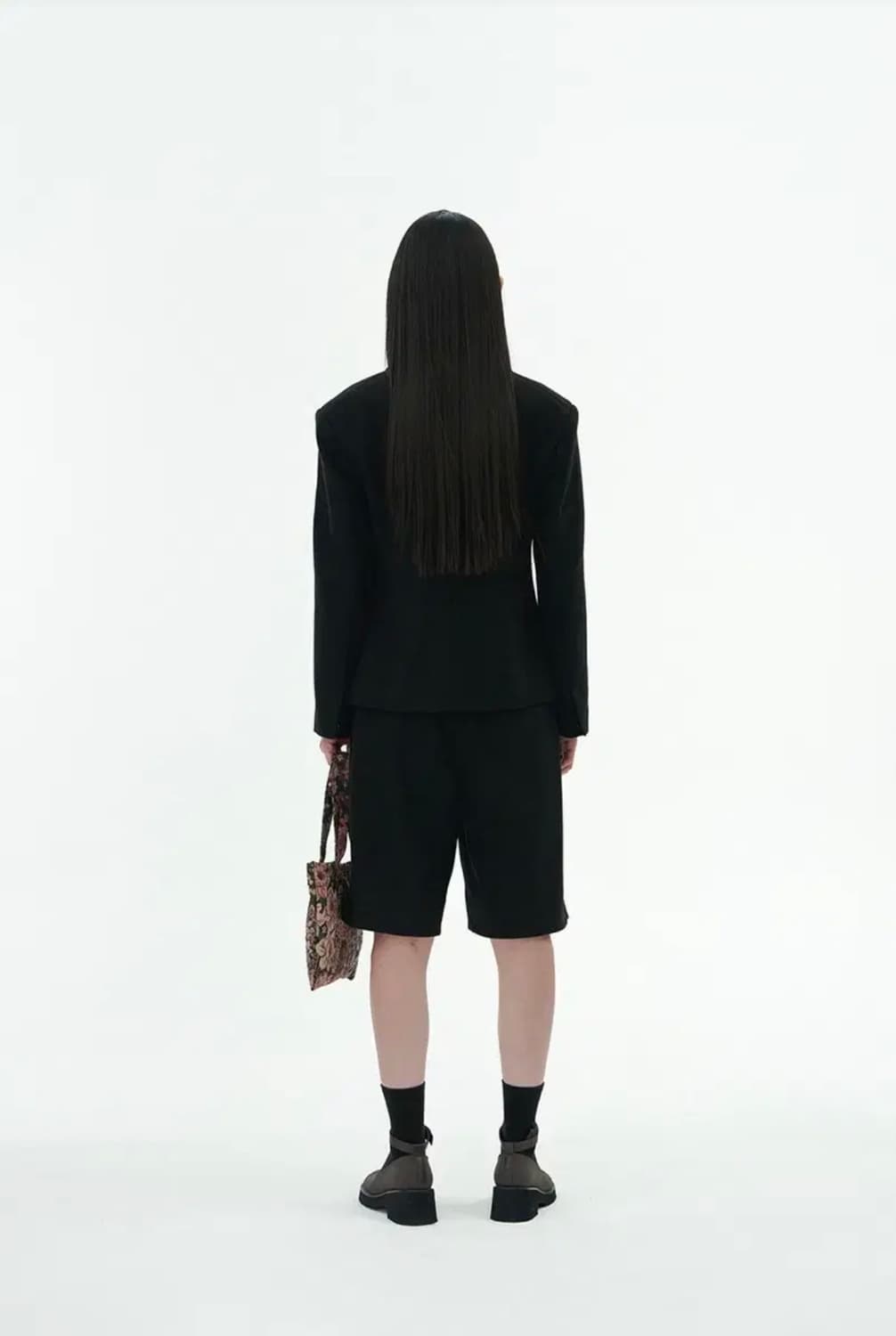 아모멘토 패디드 미니멀 자켓 상품이미지3