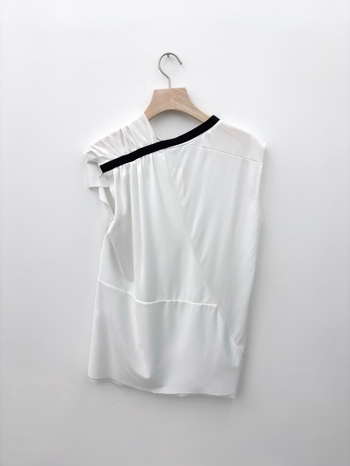 DRAPE BACK DOUBLE LAYER JERSEY VEST 상품이미지3