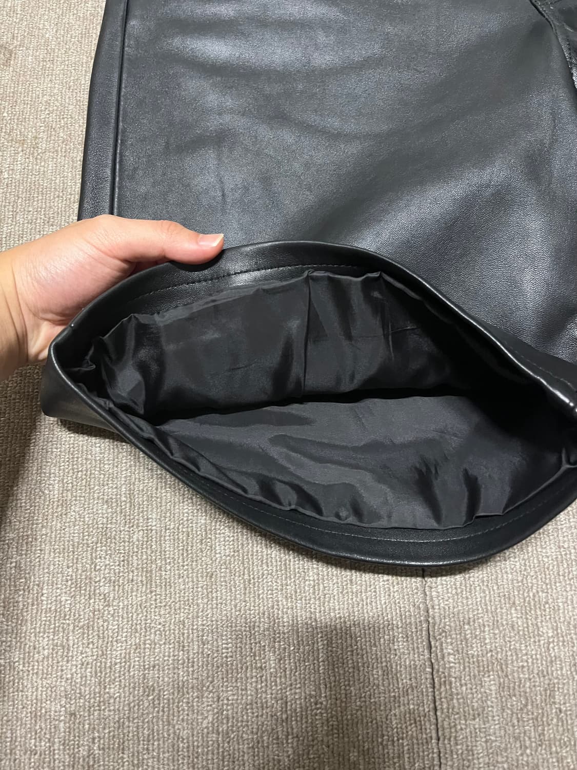 슈프림 25 ss 레더 배기 쇼츠 30size 상품이미지8
