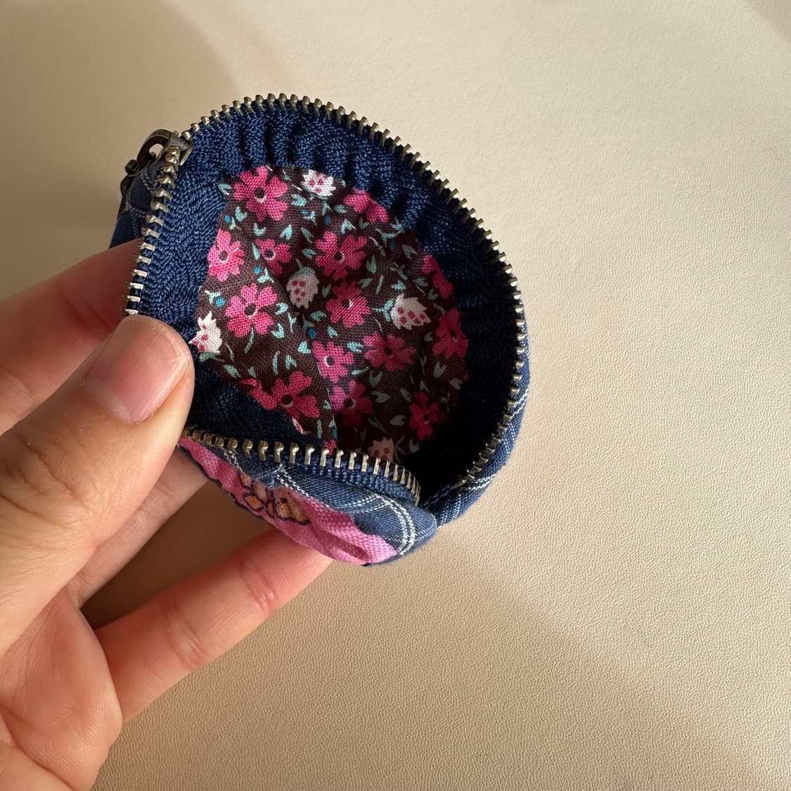 헬로 키티 에어팟 파우치 / 동전지갑 / 키링 상품이미지5