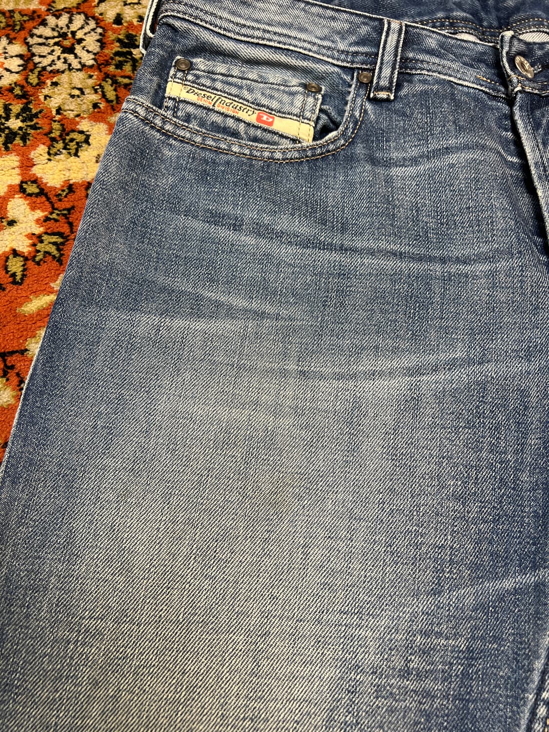 [32] 디젤 자티니 연청 부츠컷 플레어 데님 팬츠 상품이미지5