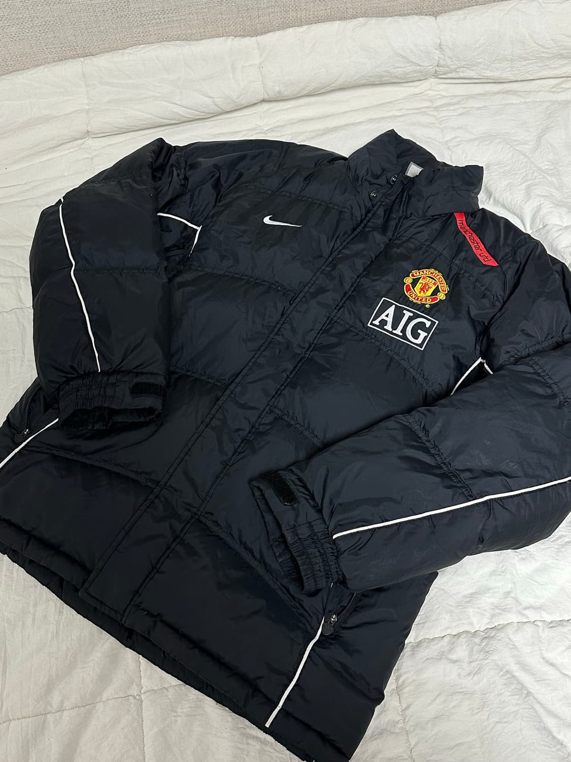 황유시절 AIG 나이키 맨유 패딩 미디움 축구 상품이미지2
