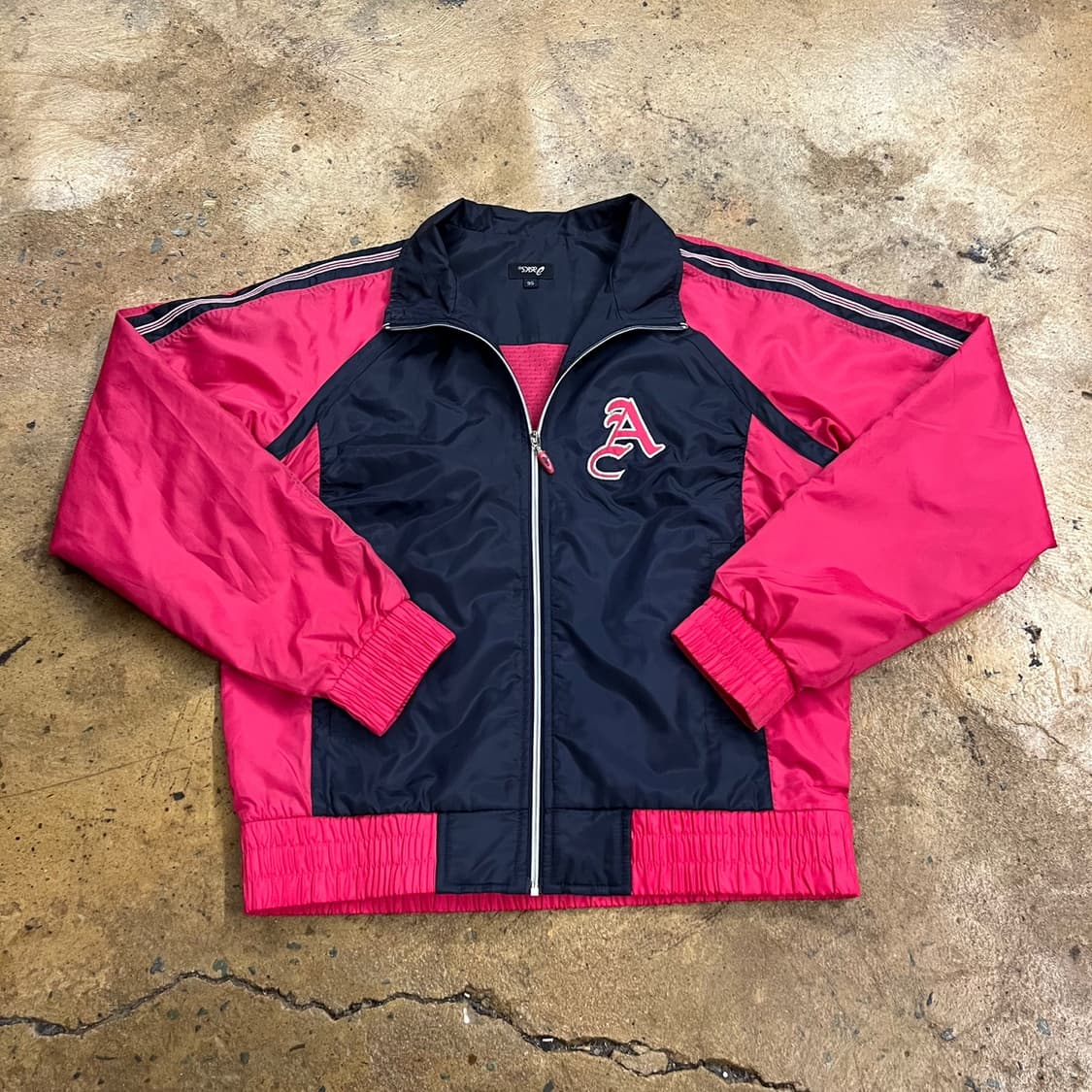 아식스 핑크 네이비 바람막이 95 상품이미지2