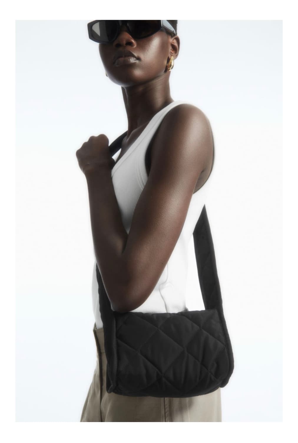 [1회착용] 코스 정품 다이아몬드 퀼티드 미니백 블랙 숄더백 크로스백가방 상품이미지1