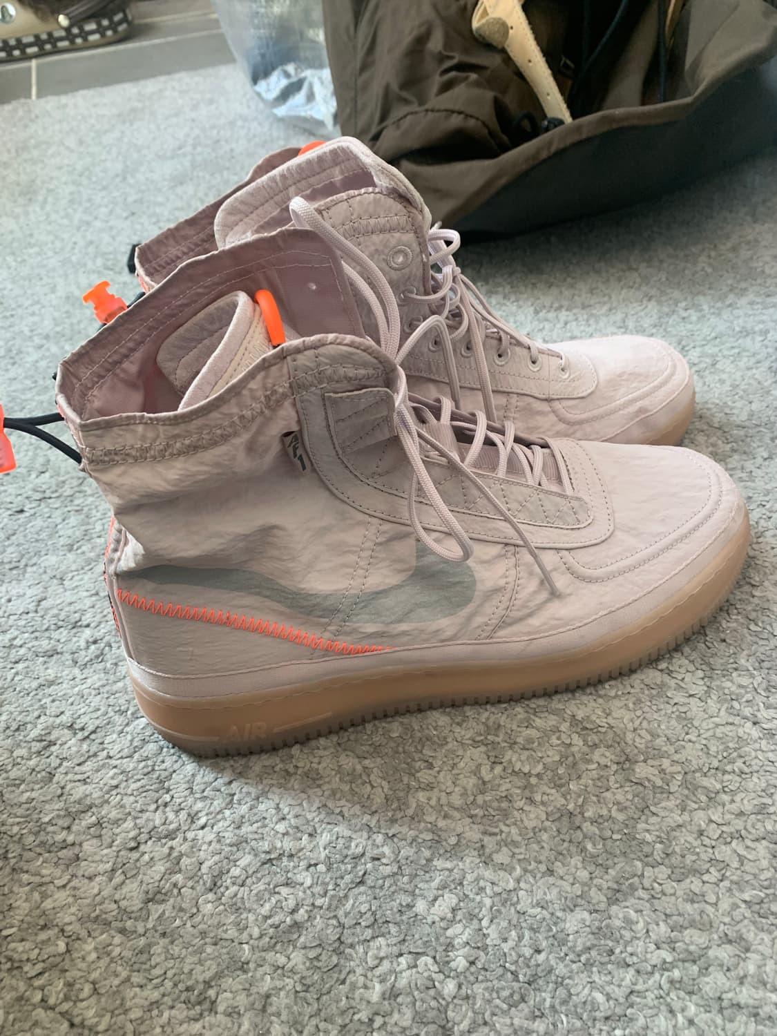 Nike Air Force 1 High Shell 상품이미지1