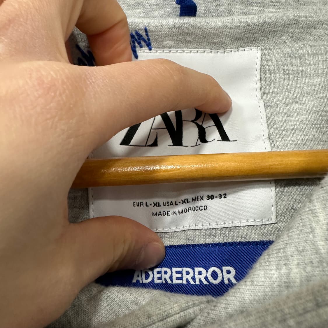 자라X아더에러 후드티 상품이미지7
