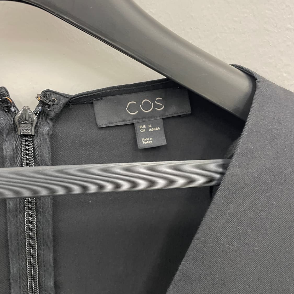 COS 코스 블랙 점프 슈트 상품이미지6