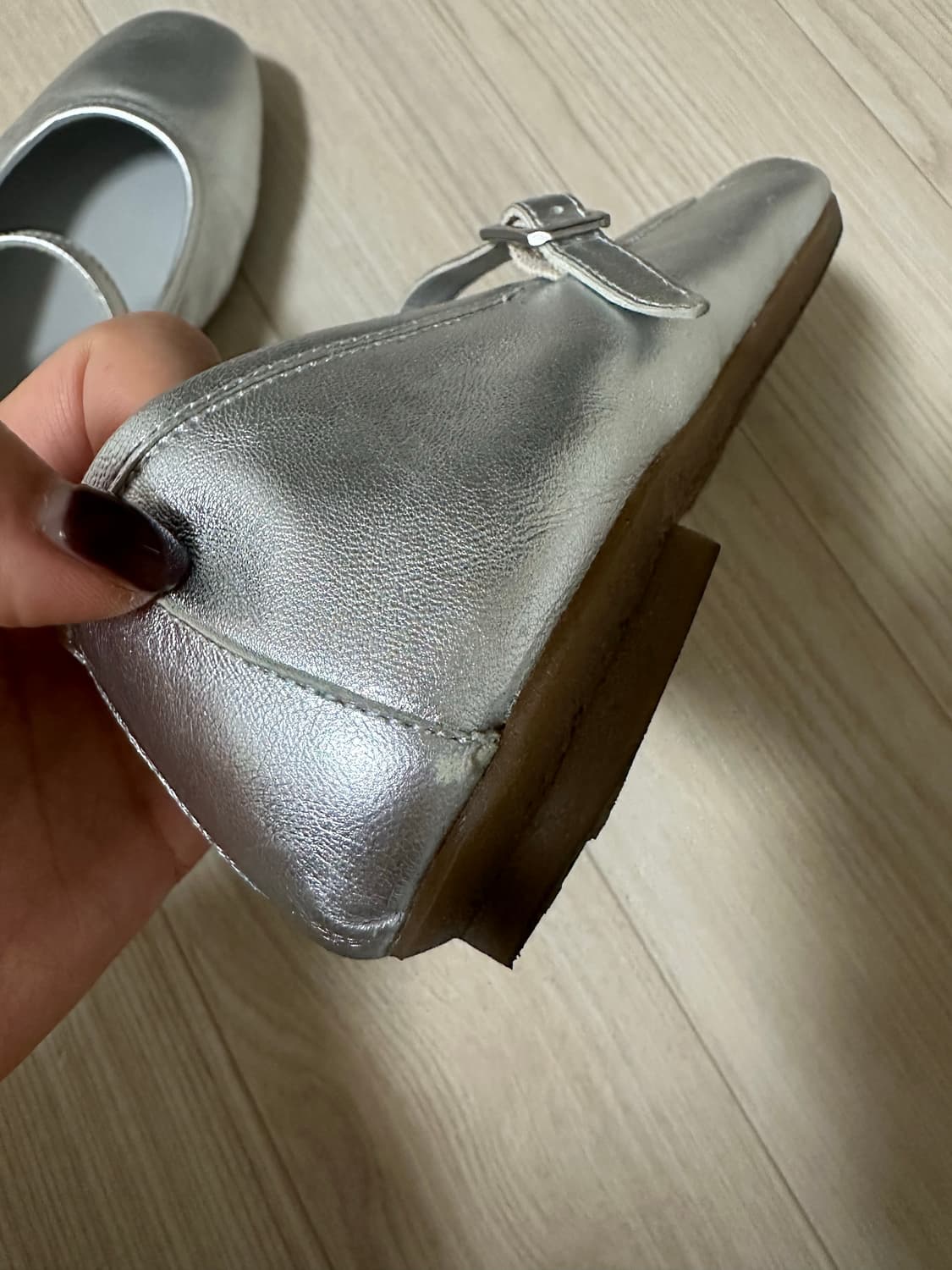 흐꺙 어너 메리제인 실버 39 (240-245) 상품이미지6