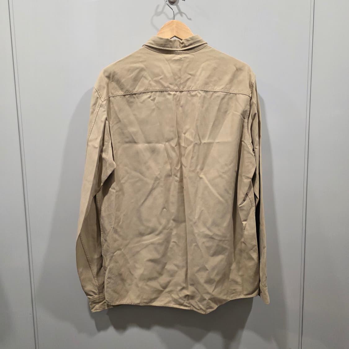 코스(COS) 노카라 긴팔 셔츠 베이지 상품이미지4