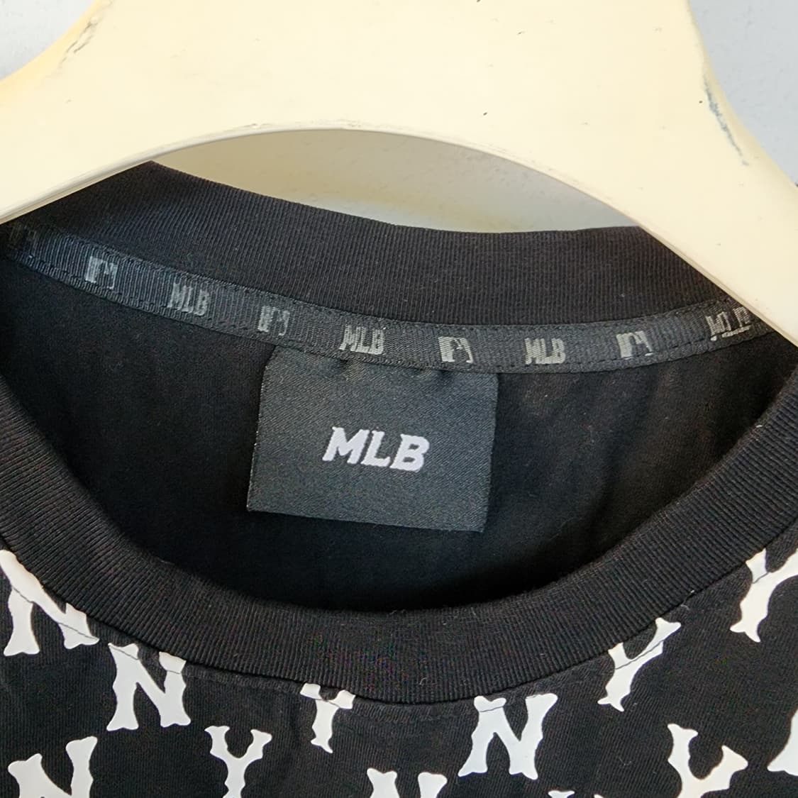  MLB NY 로고 반팔 티셔츠 블랙 상품이미지9