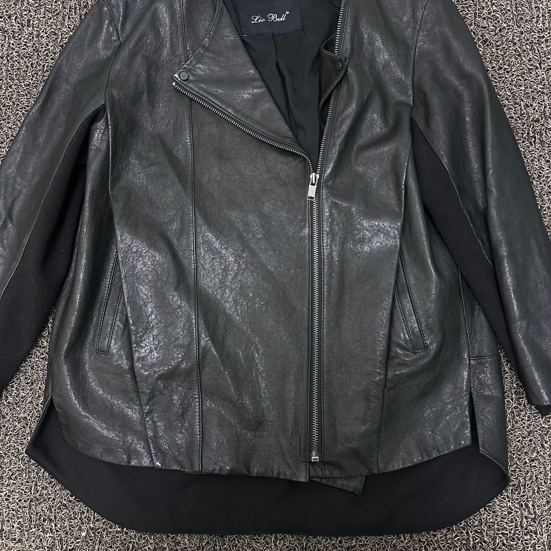 Lio Bell 리오벨 여성 양가죽 라이더 자켓 블랙 55사이즈 상품이미지3