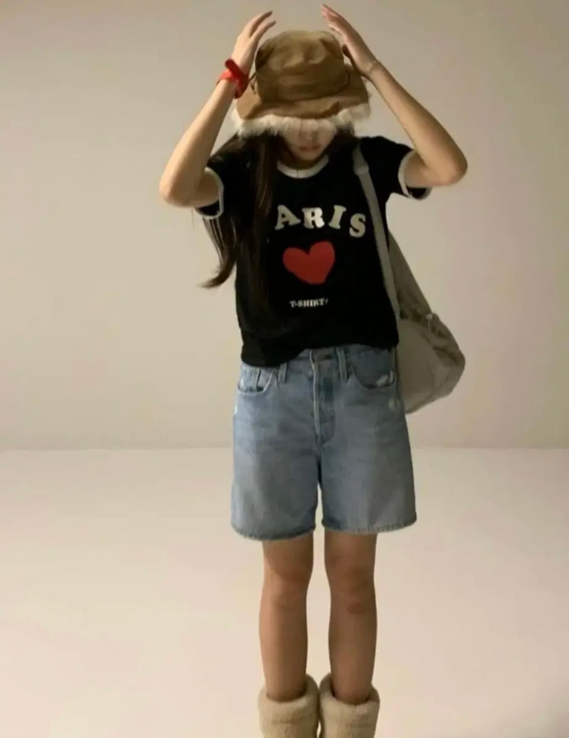 비아 파리스 하트 링거 반팔 티셔츠 상품이미지6