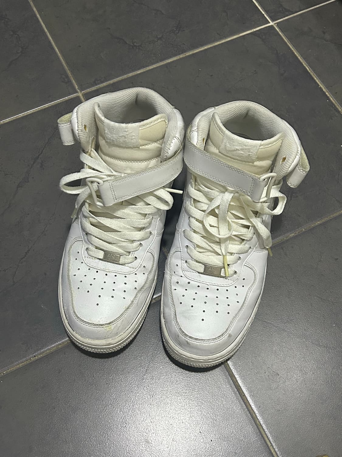 나이키 에어포스 하이 트리플 화이트  상품이미지1