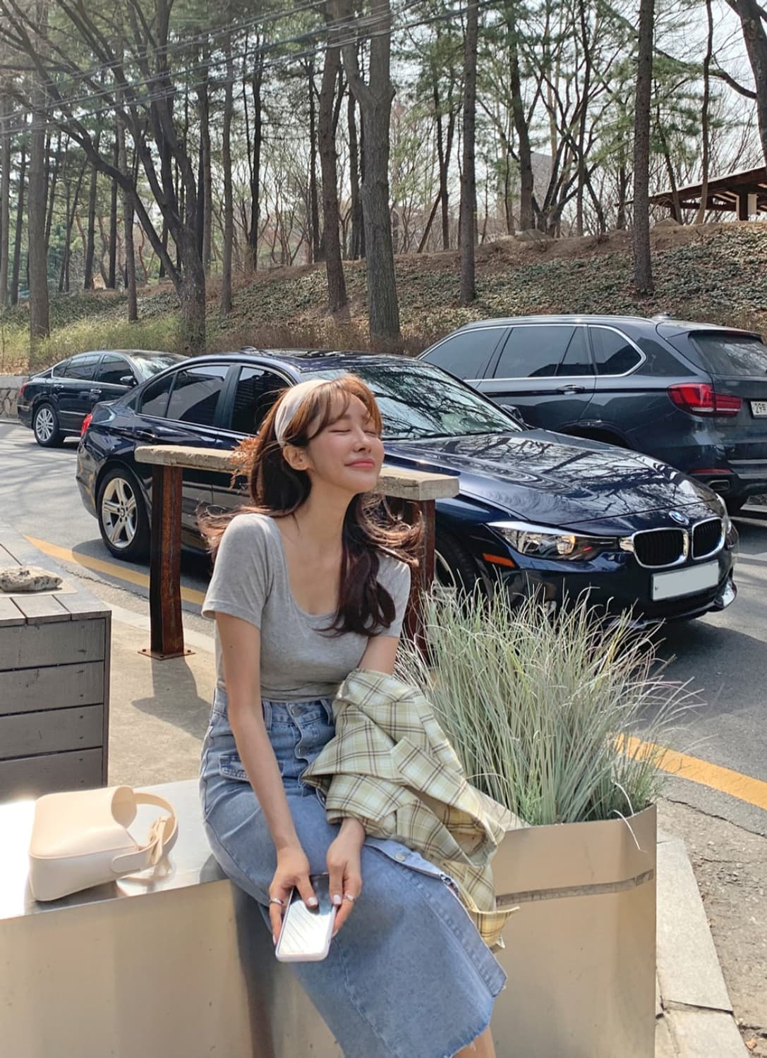 그레이 라운드 티셔츠 상품이미지2