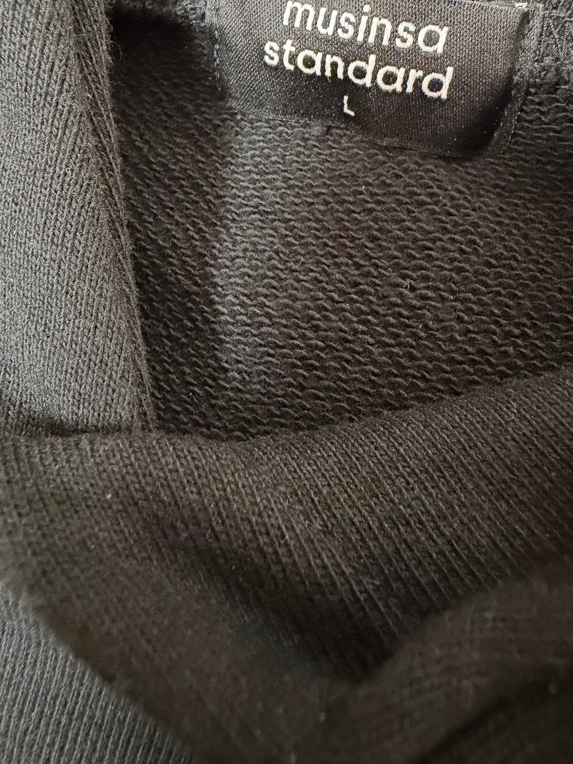 [무신사 스탠다드] 엑스트라 오버사이즈 후디드 스웨트셔츠 -블랙 상품이미지2