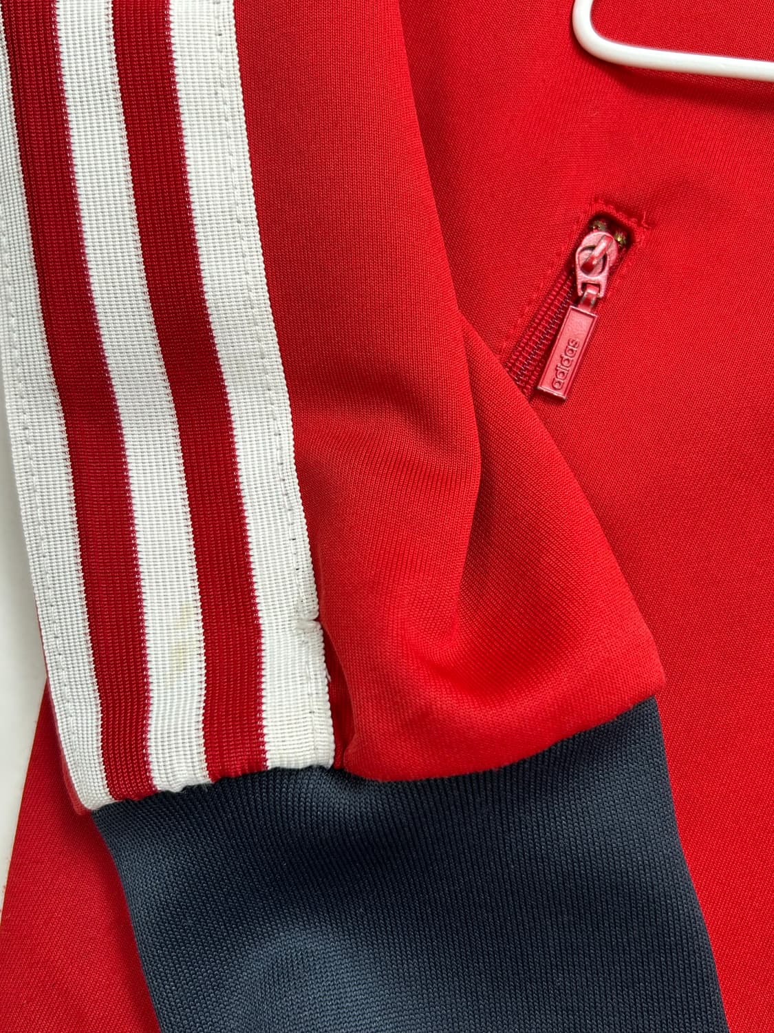 아디다스 레드 배색 트랙탑 져지 105 상품이미지6