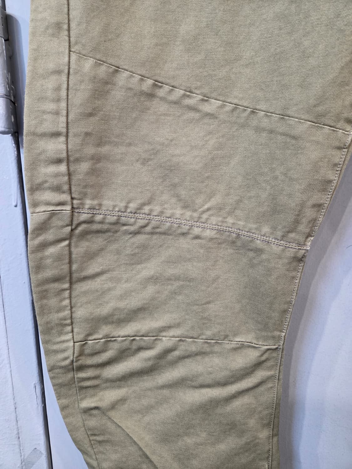 G-STAR카키색 지퍼포인트 배기 바지(W33/L32)남여공용 상품이미지2