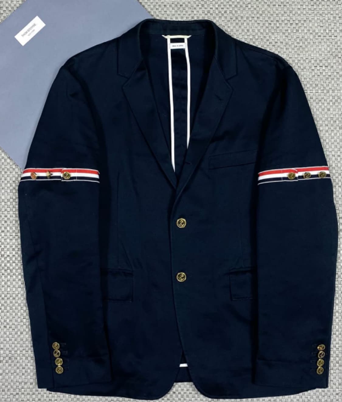  톰브라운 싱글 브레스티드 암밴드 금장 블레이저 M 네이비 상품이미지1