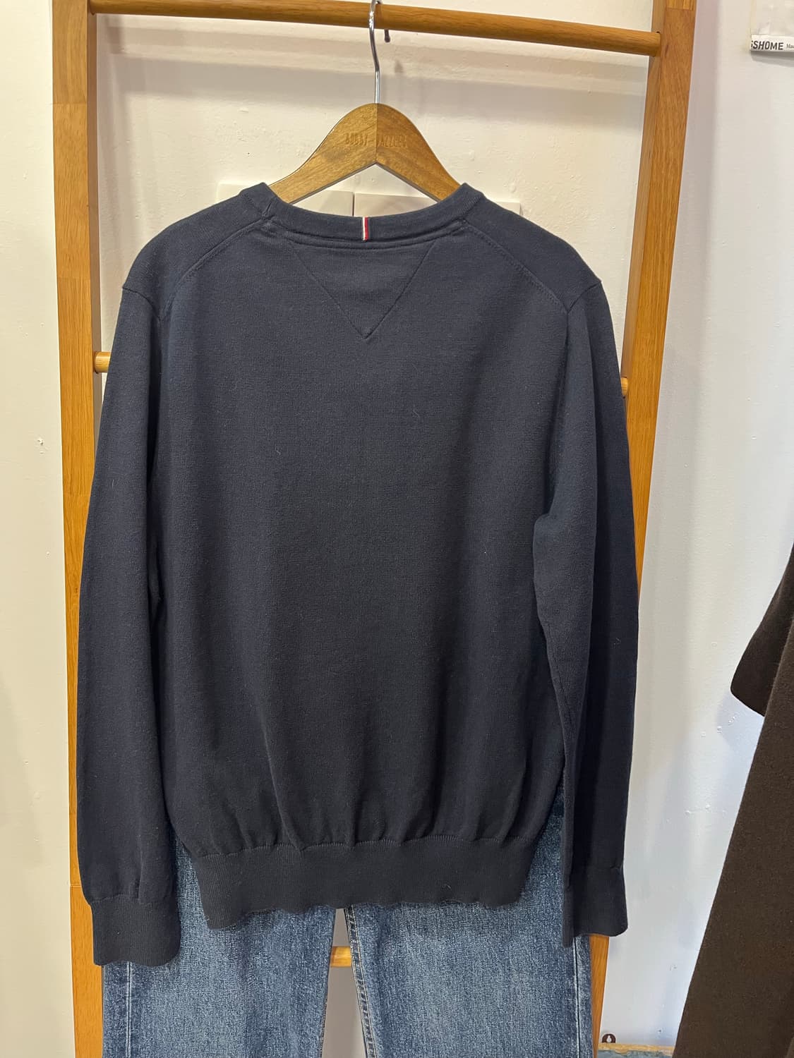 타미힐피거 네이비 라운드넥니트 상품이미지2