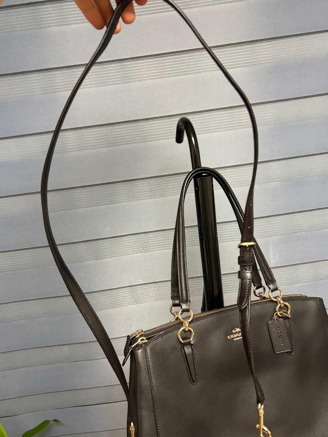 새상품 정품 코치 블랙 레더 숄더백 토트백 상품이미지3