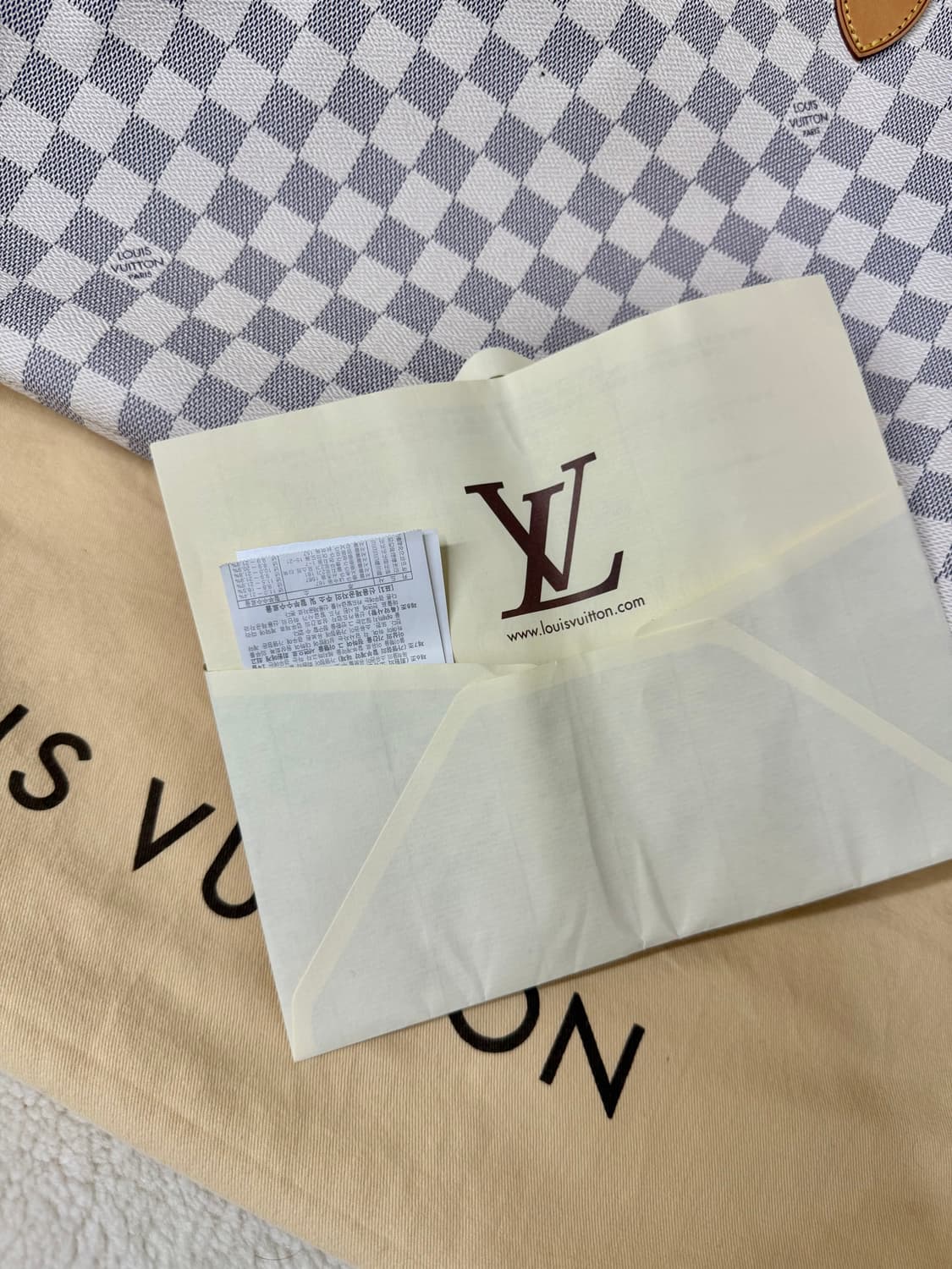 루이비통 다미에 아주르 캔버스 네퍼불 GM 상품이미지5