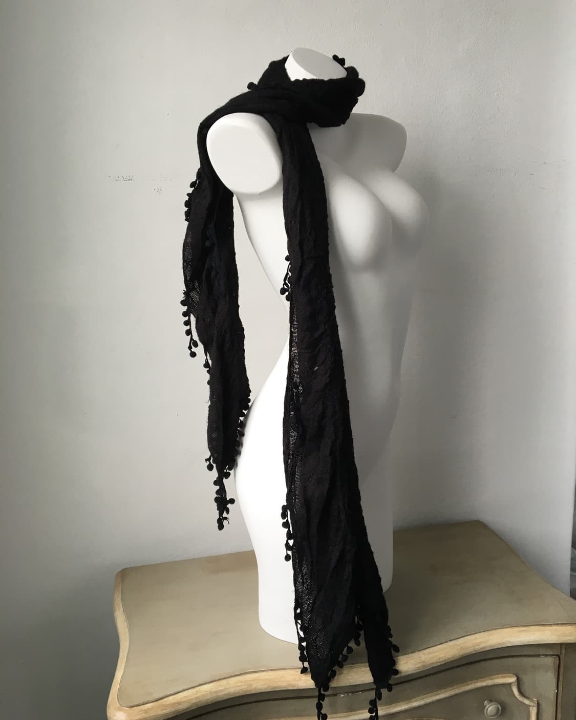 pom pom tail point muffler 상품이미지1