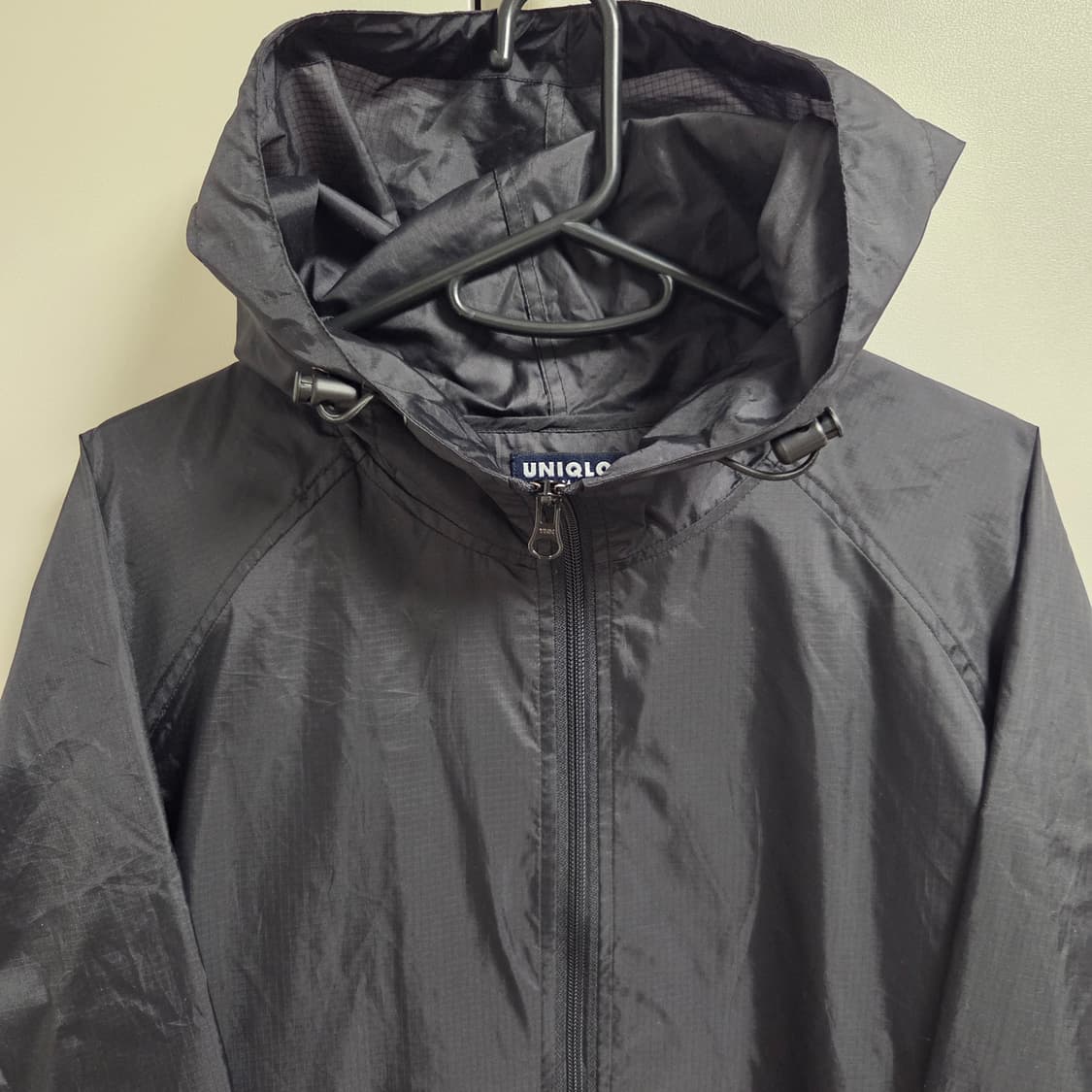 유니클로 후드 바람막이 자켓 L(100) 상품이미지2
