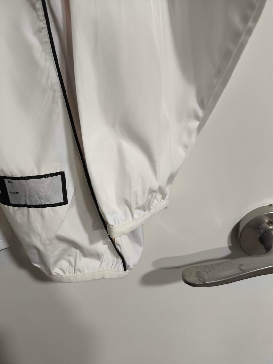 110 데상트 아노락 바람막이 반집업 운동복 화이트 상품이미지5