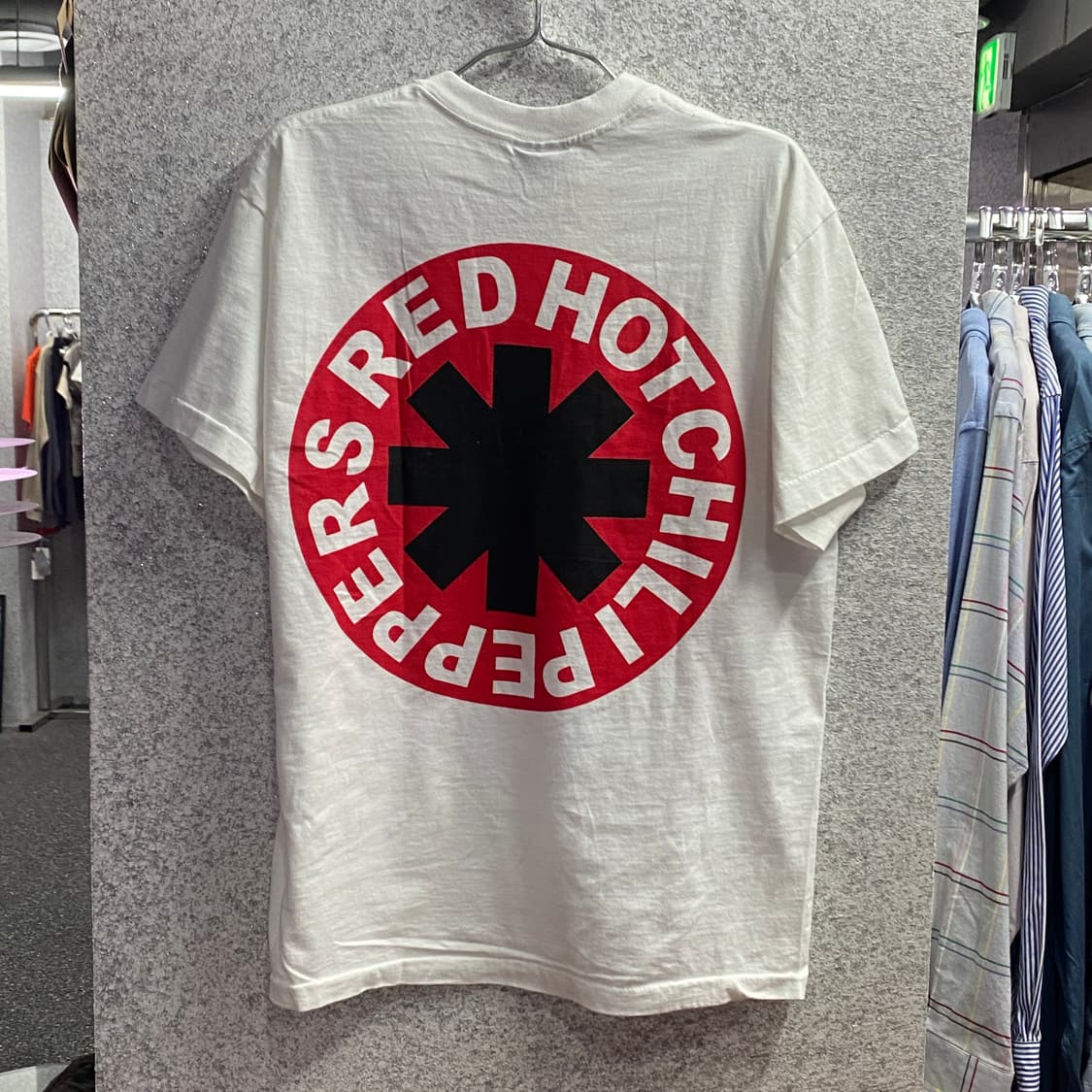 레드핫칠리페퍼스 프린팅 반팔티 B4248 상품이미지4