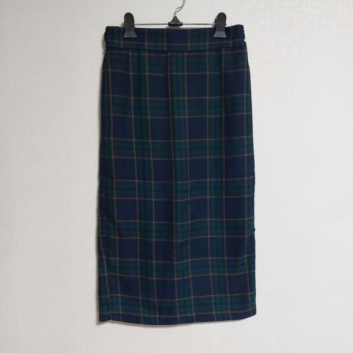 딥그린 타탄 체크 미디 스커트 상품이미지1
