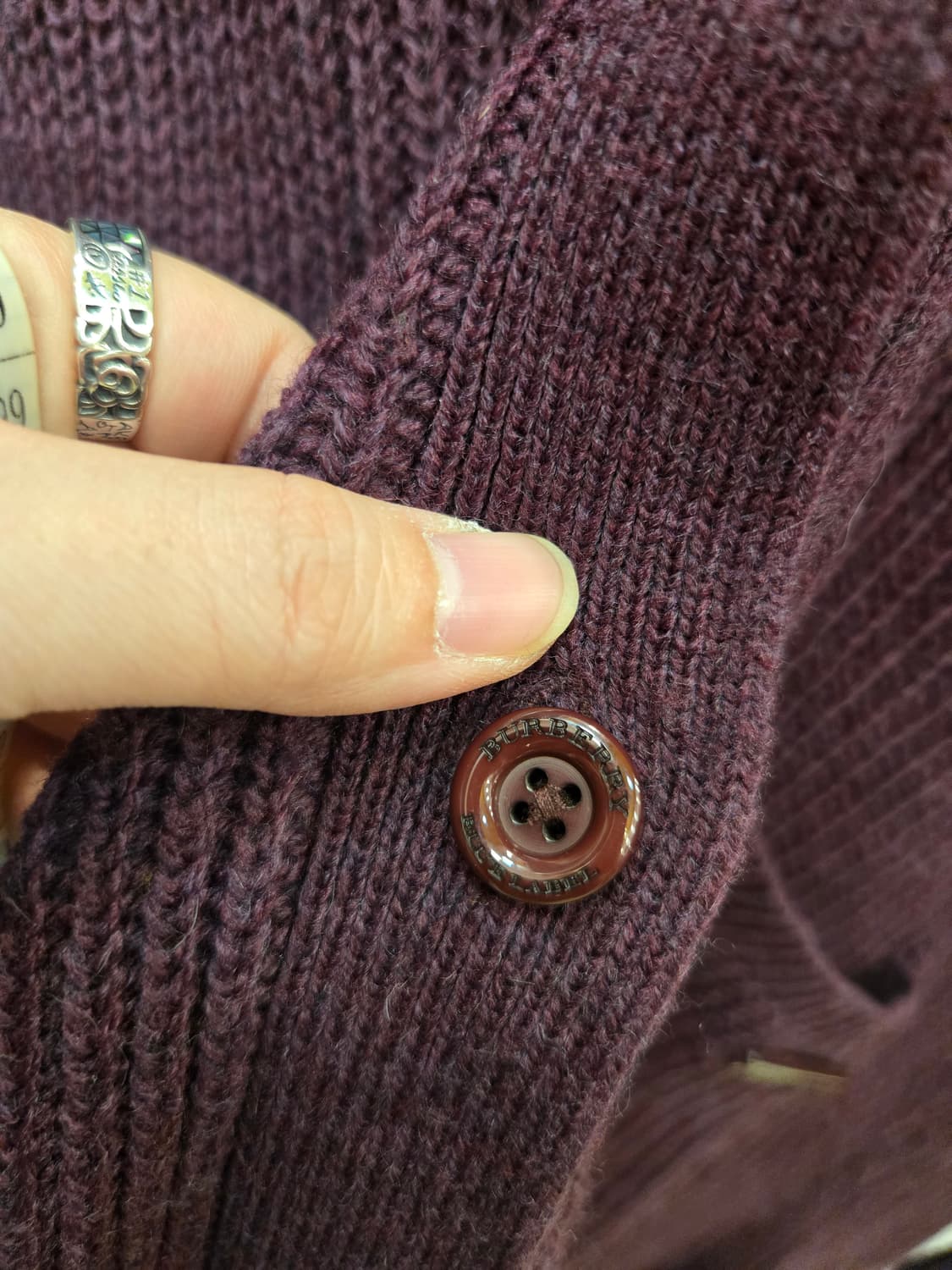 버버리 블루 라벨 버건디 롱 니트 가디건 상품이미지5