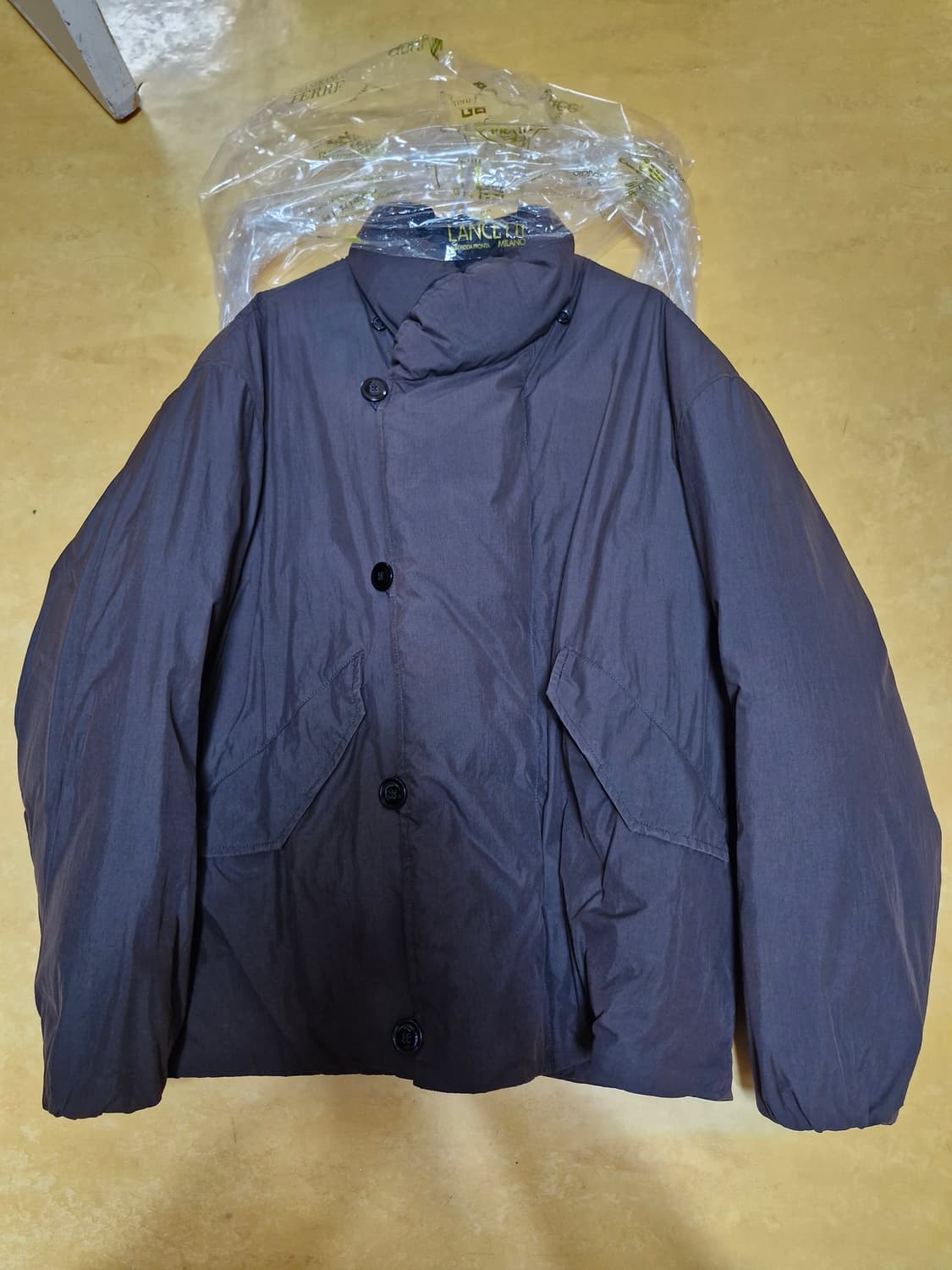 르메르 푸퍼 블루종 에스프레소 48 상품이미지4