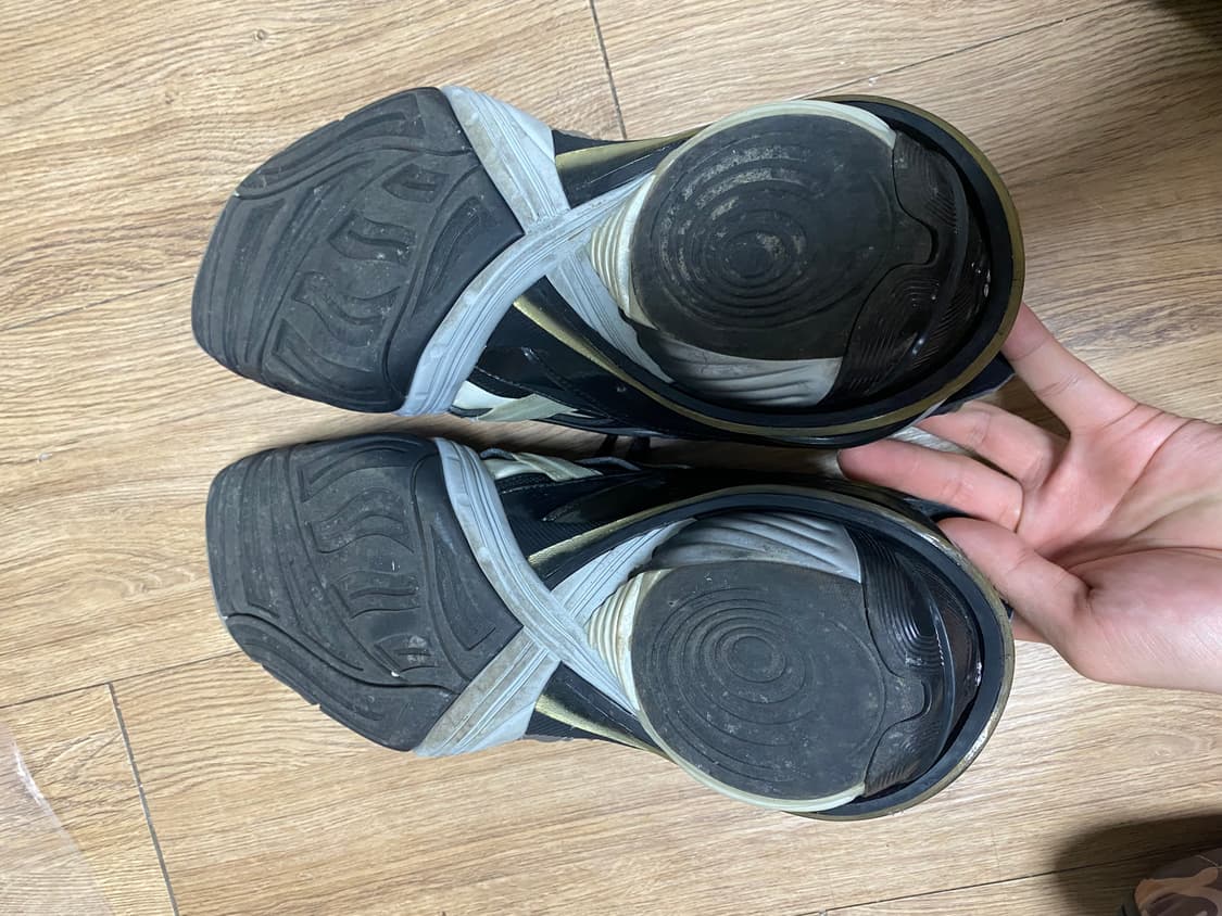 [46] 발렌시아가 타이렉스  상품이미지5